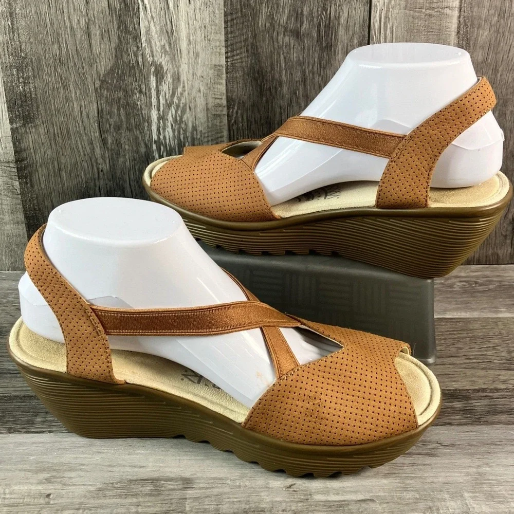 Skechers Rumblers Solar Burst Tan Wedge Sandals Womens 8.5 Memory Foam 31597
